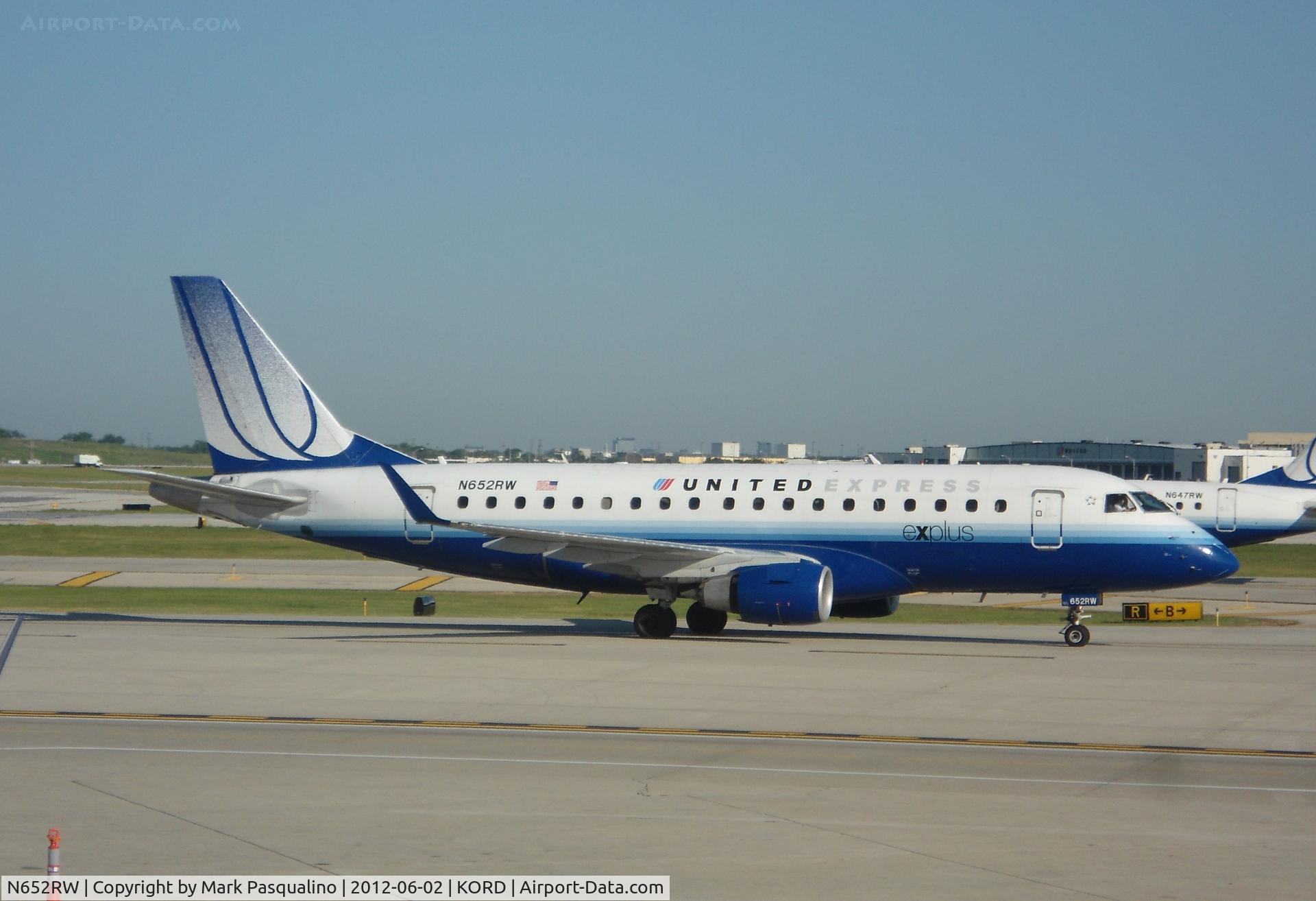 N652RW, 2005 Embraer 170SE (ERJ-170-100SE) C/N 17000075, ERJ 170-100 SE