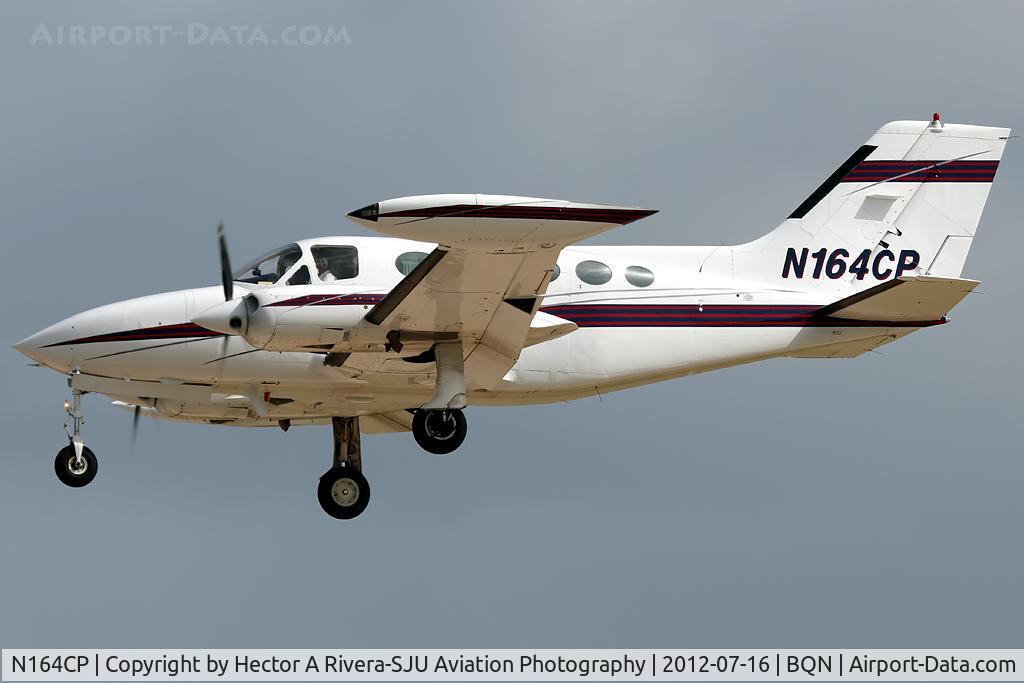 N164CP, 1977 Cessna 414 Chancellor C/N 414-0964, I love this colors