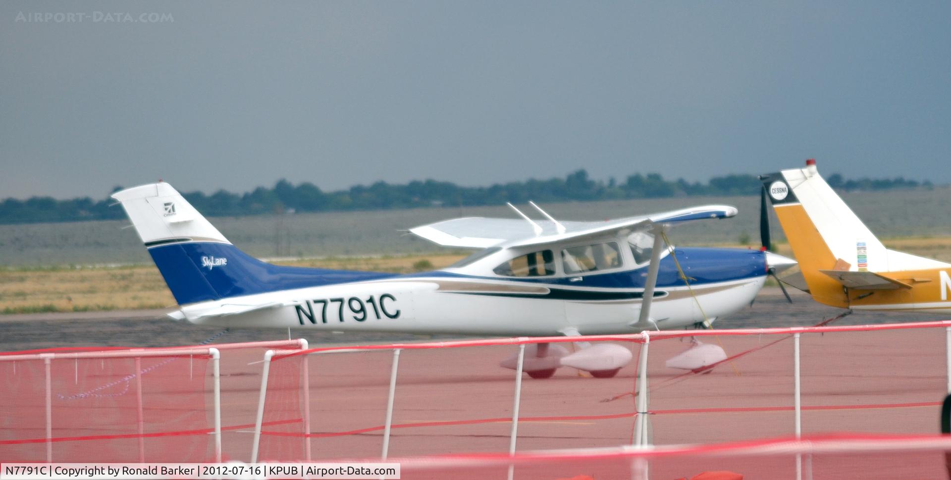 N7791C, 2004 Cessna 182T Skylane C/N 18281423, Pueblo