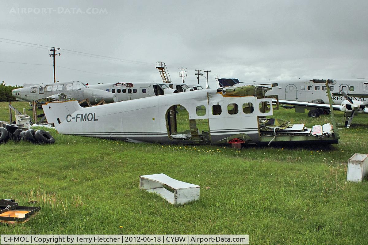 C-FMOL, 1971 De Havilland Canada DHC-6-300 Twin Otter C/N 303, Remains of 1971 Dehavilland DHC-6 SERIES 300, c/n: 303 - ex CAF13801