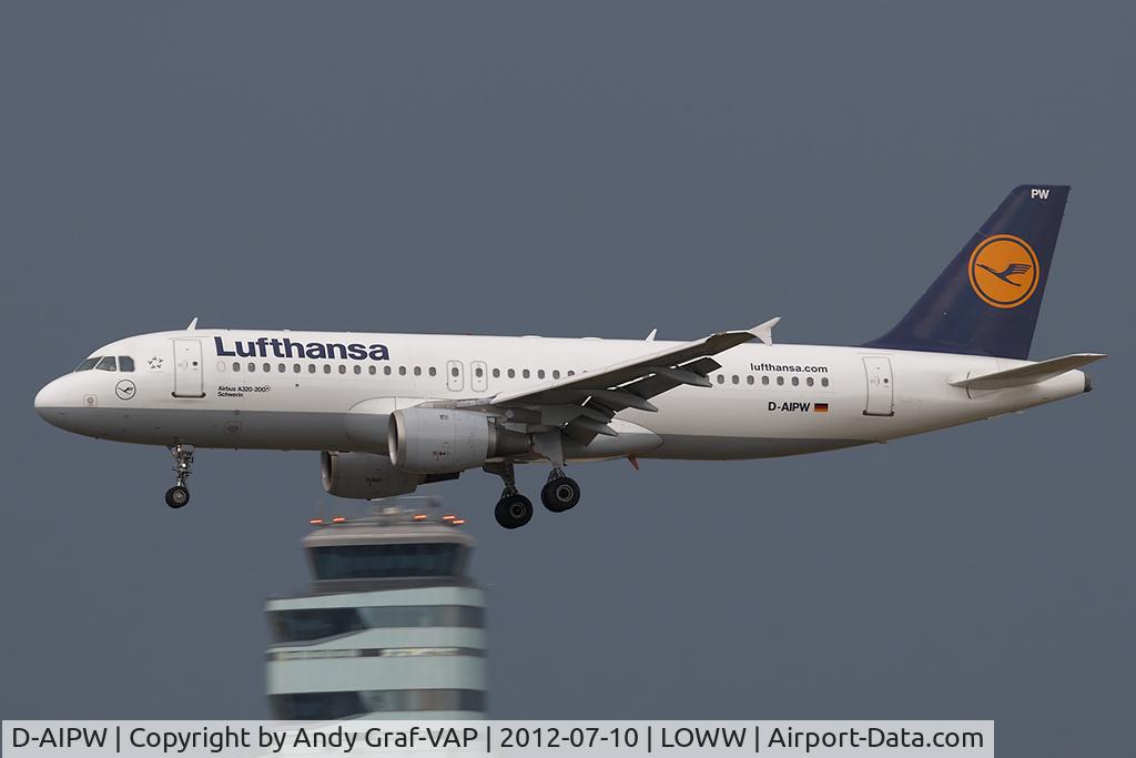 D-AIPW, 1990 Airbus A320-211 C/N 137, Lufthansa A320