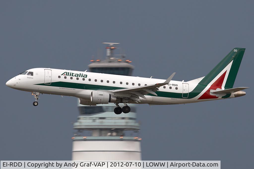 EI-RDD, 2013 Embraer 175LR (ERJ-170-200LR) C/N 17000334, Alitalia EMB175