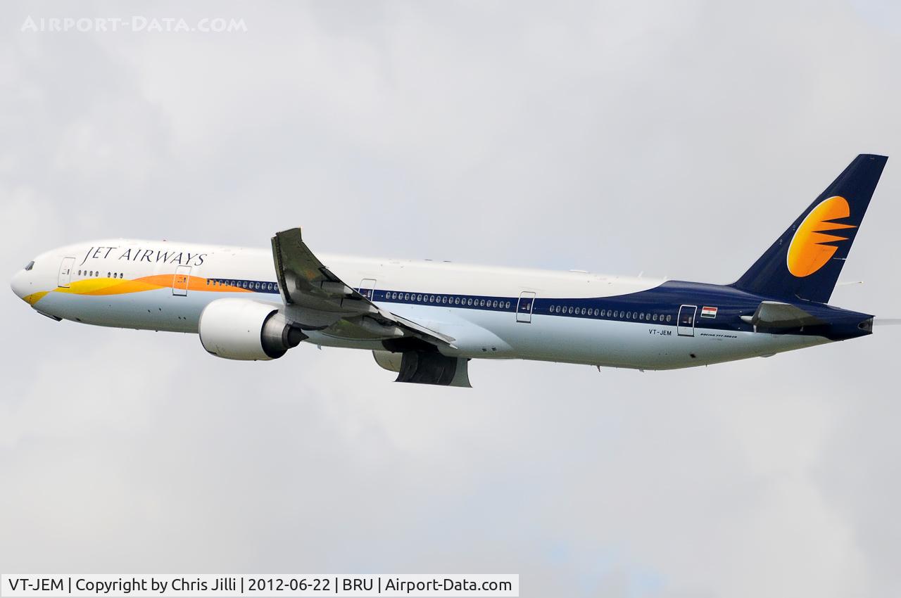 VT-JEM, 2007 Boeing 777-35R/ER C/N 35162, Jet Airways