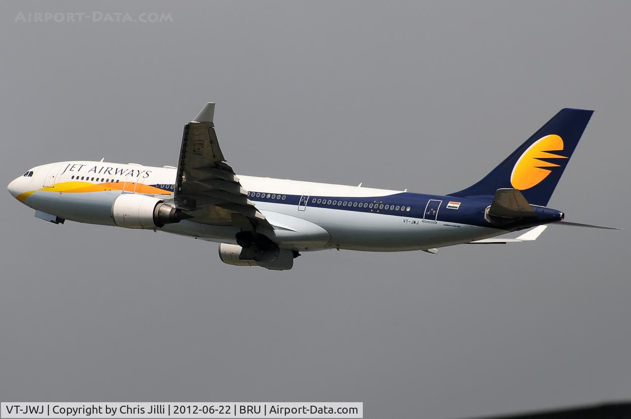 VT-JWJ, 2007 Airbus A330-203 C/N 885, Jet Airways