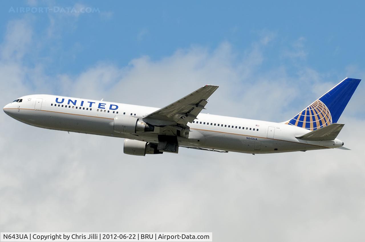 N643UA, 1991 Boeing 767-322/ER C/N 25093, United Airlines