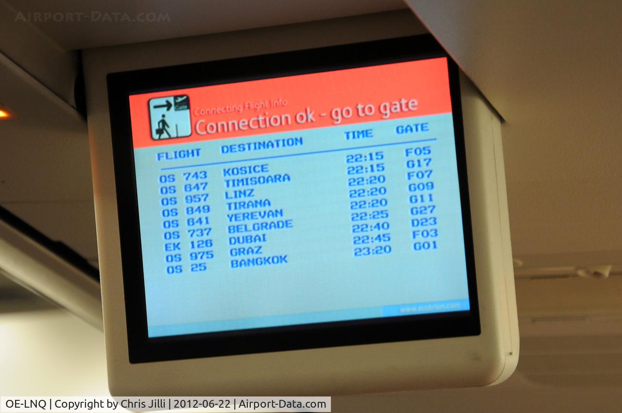 OE-LNQ, 2003 Boeing 737-8Z9 C/N 30421, Connection flights enroute BRU-VIE