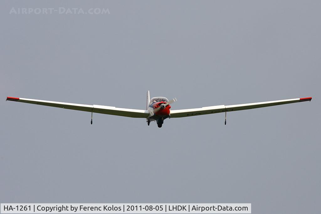 HA-1261, 1972 Scheibe SF-25C Falke C/N 4426, Dunakeszi