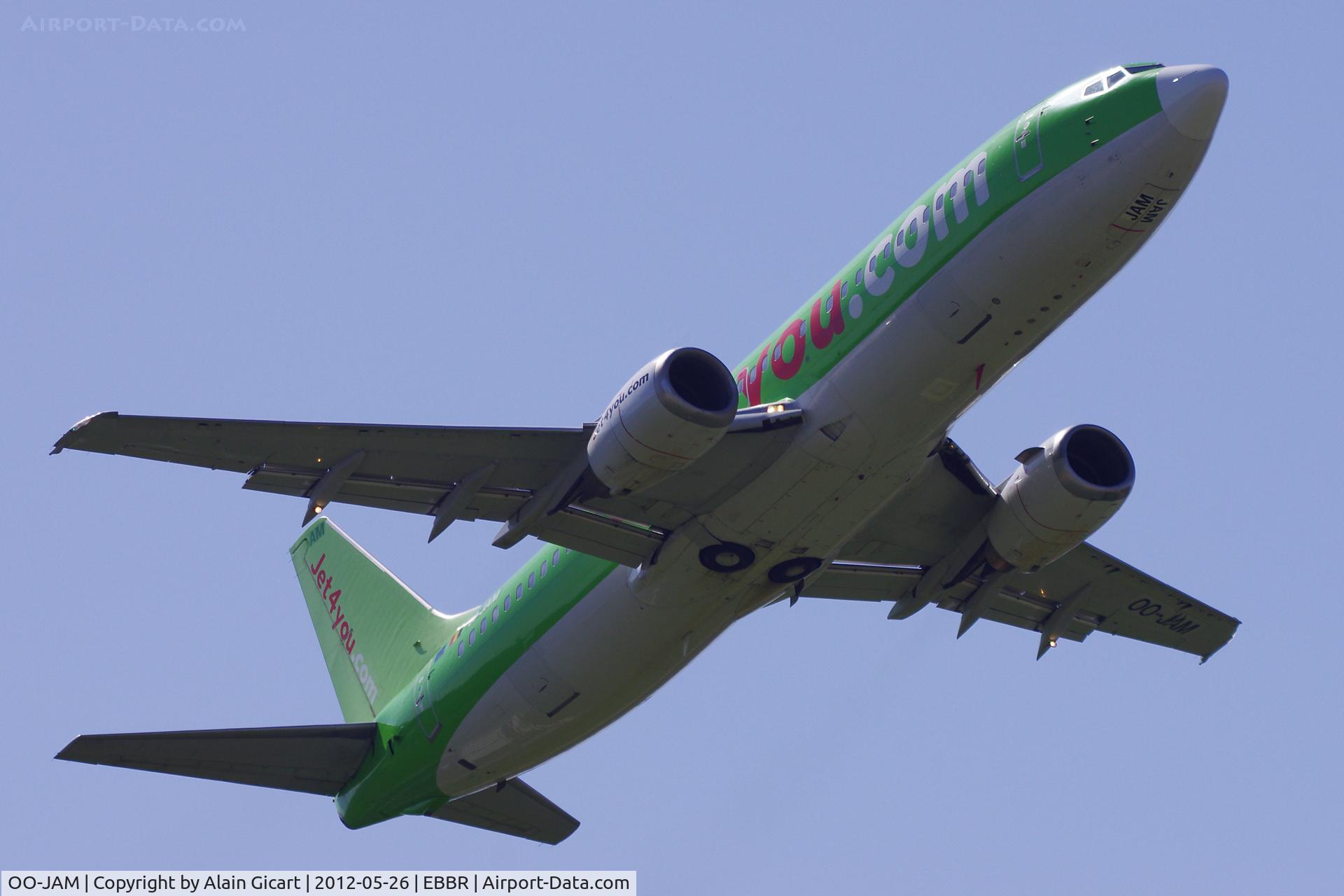 OO-JAM, 1997 Boeing 737-46J C/N 28867, Take off