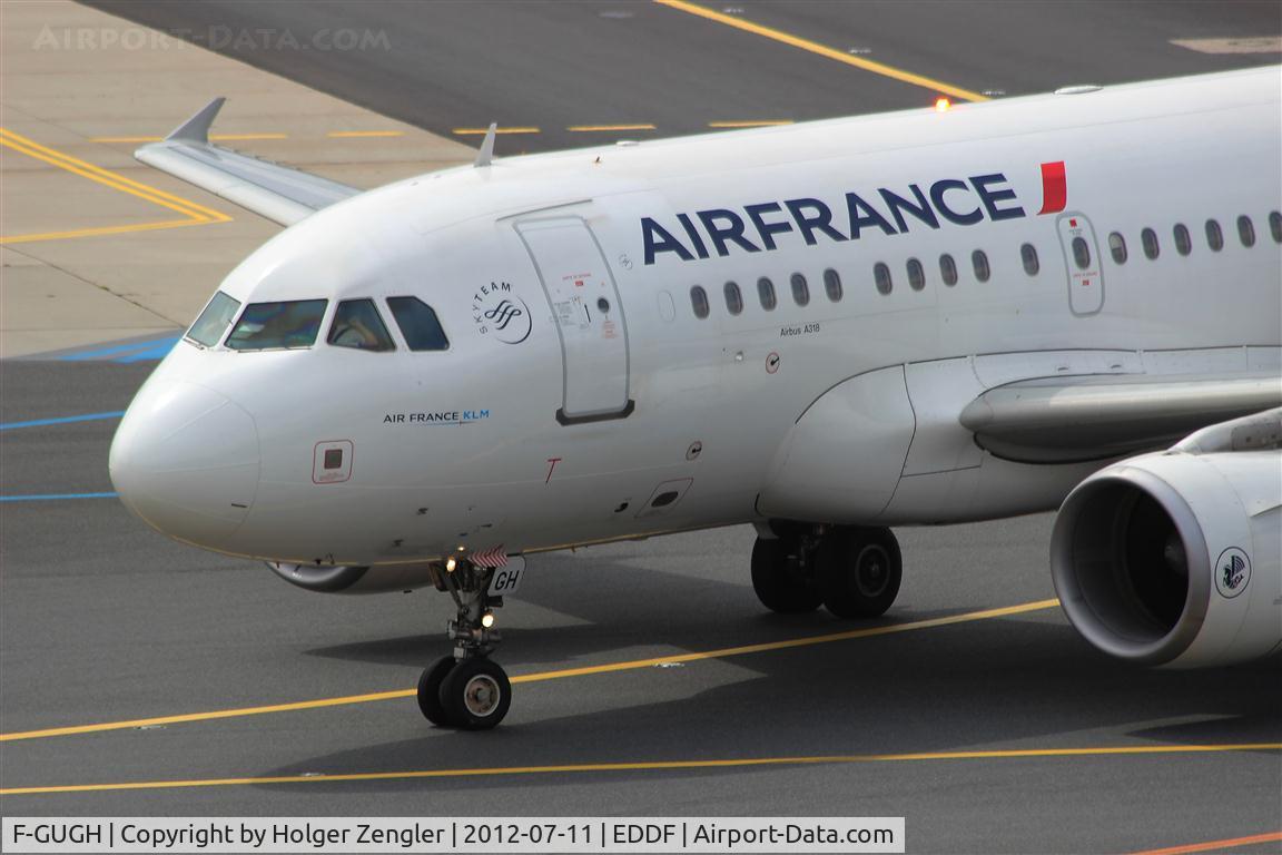 F-GUGH, 2004 Airbus A318-111 C/N 2344, After a short jump from CDG.....