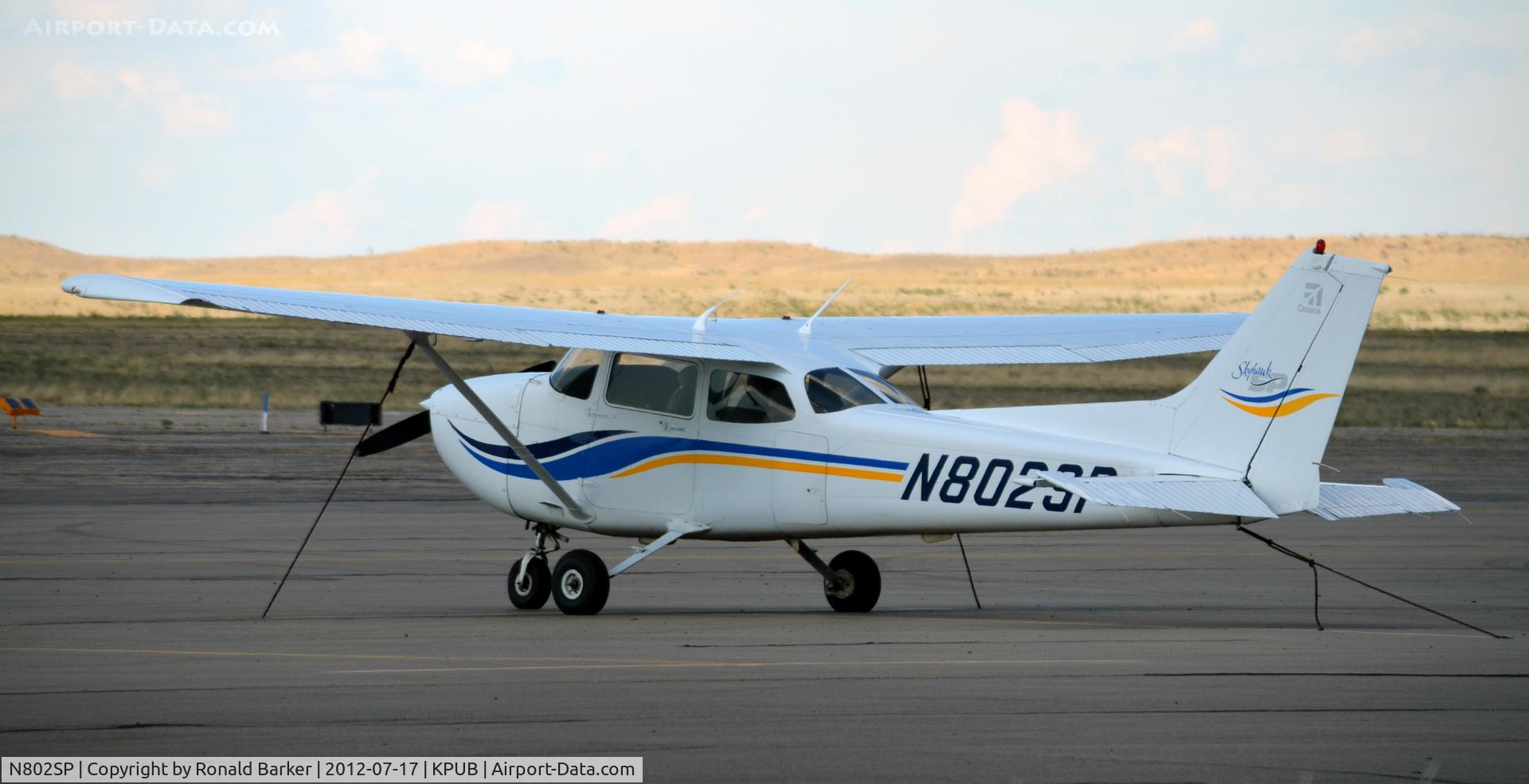 N802SP, 1999 Cessna 172S C/N 172S8107, Pueblo