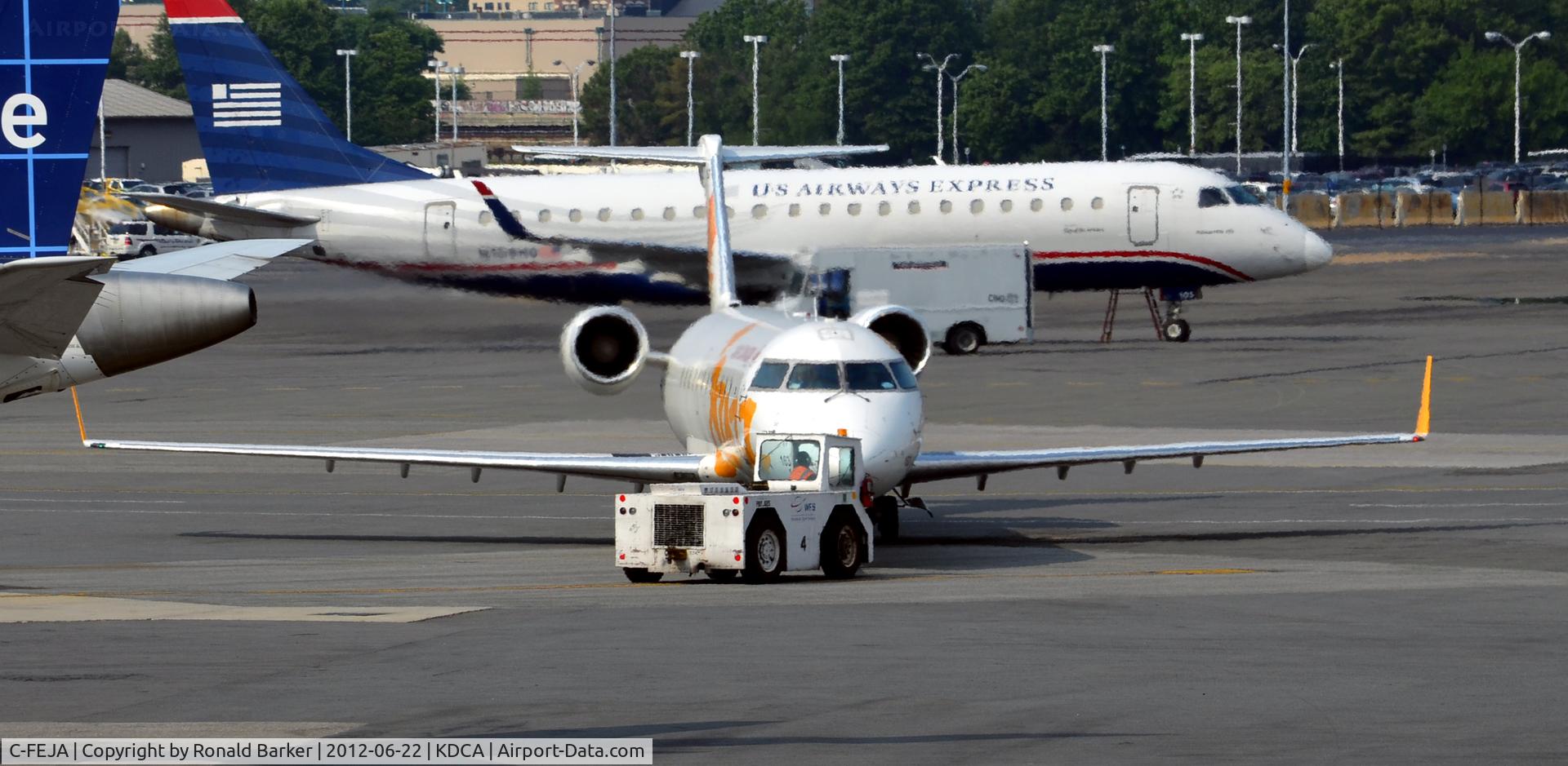 C-FEJA, 2004 Bombardier CRJ-200ER (CL-600-2B19) C/N 7983, DCA, VA