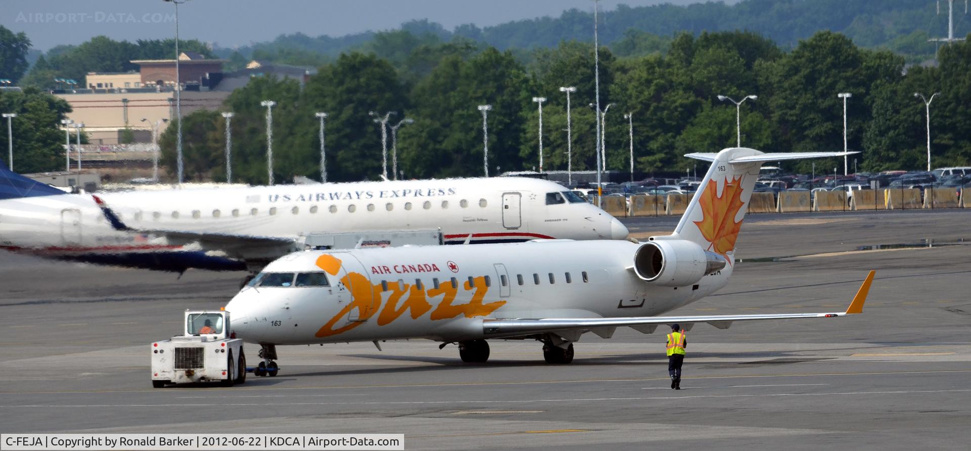 C-FEJA, 2004 Bombardier CRJ-200ER (CL-600-2B19) C/N 7983, DCA, VA