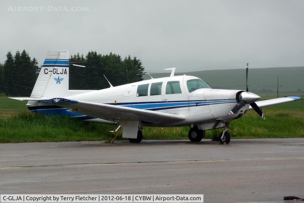 C-GLJA, 1974 Mooney M20F Executive C/N 22-0027, 1974 Mooney M20F, c/n: 22-0027