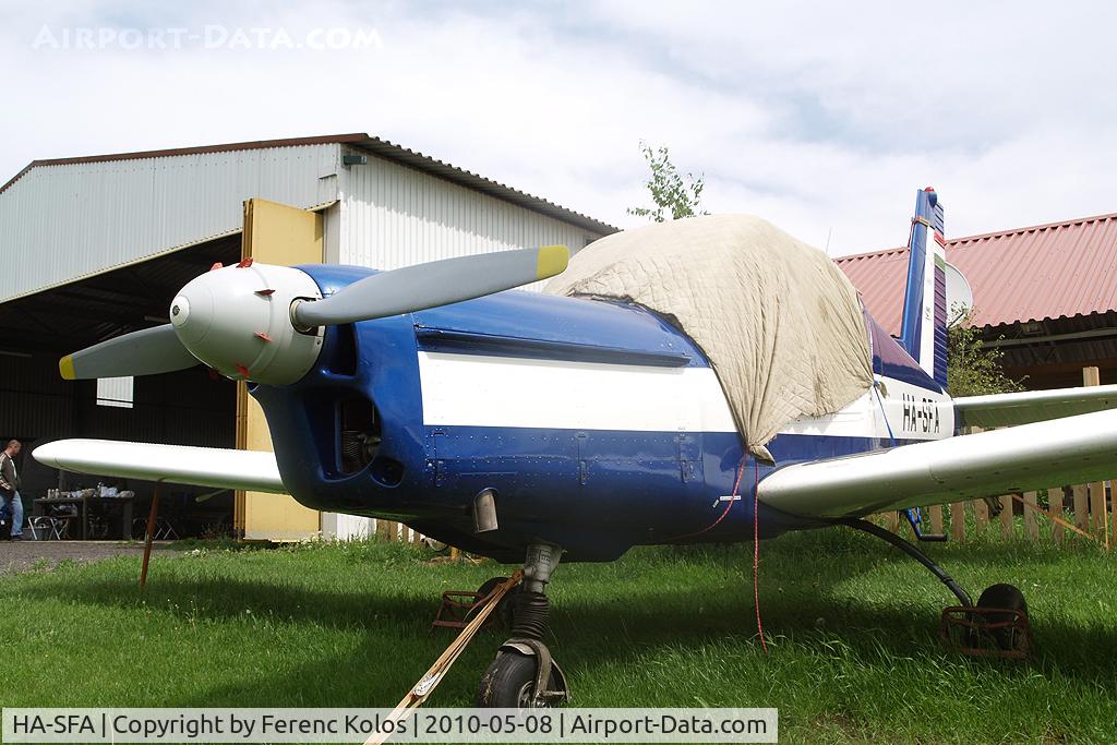 HA-SFA, 1979 Zlin Z-42M C/N 0175/06, Atkár