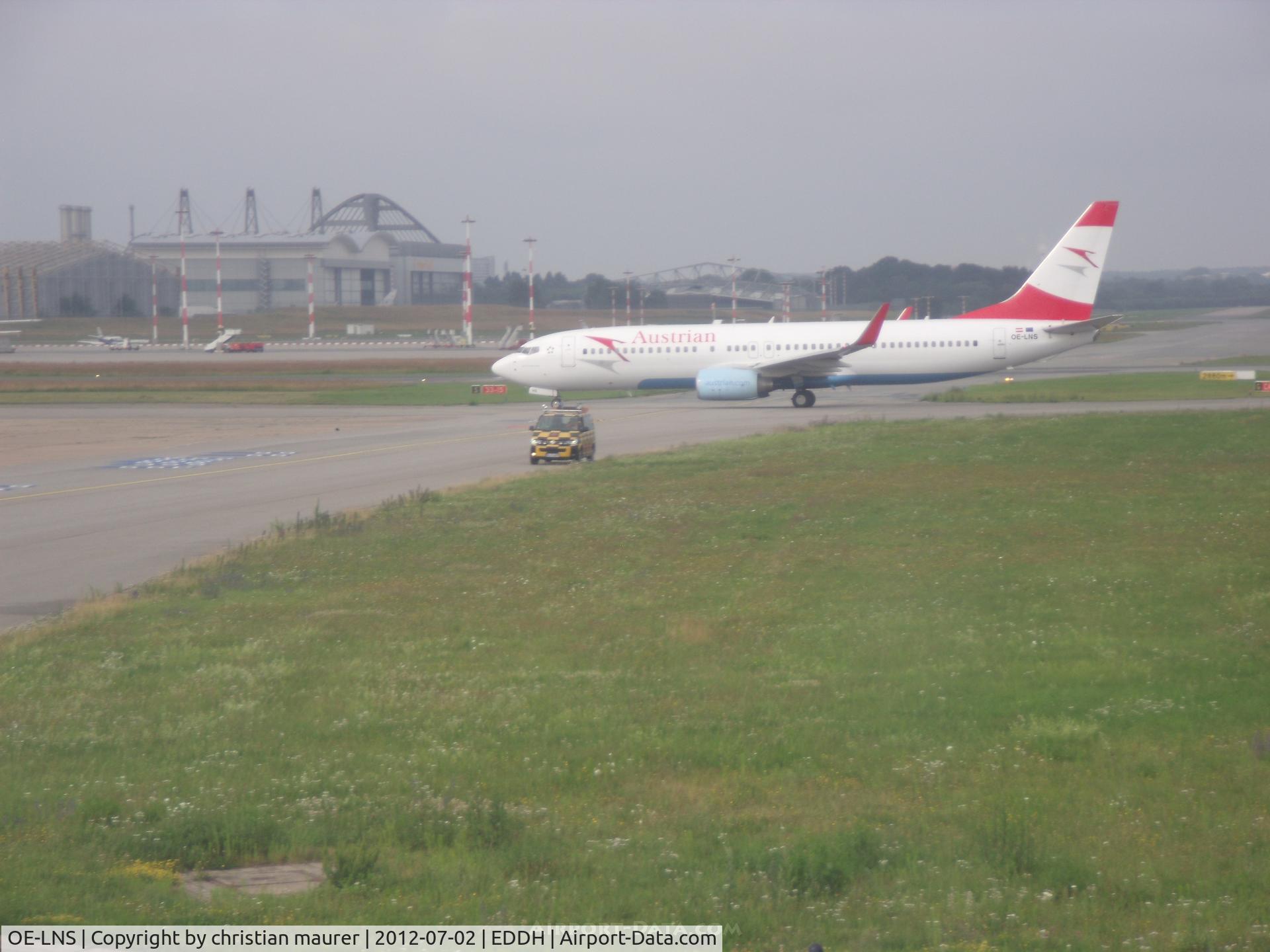 OE-LNS, 2005 Boeing 737-8Z9 C/N 34262, 737