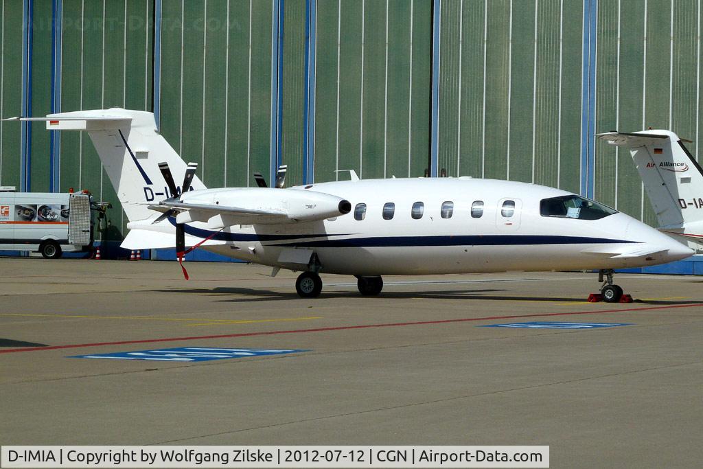 D-IMIA, 2011 Piaggio P-180 Avanti C/N 1211, visitor