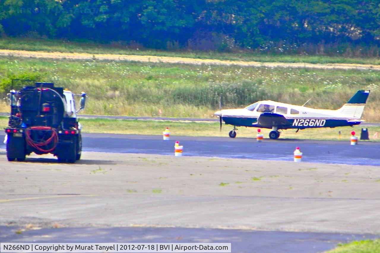 N266ND, 2000 Piper PA-28-161 C/N 2842066, Taxiing at BVI