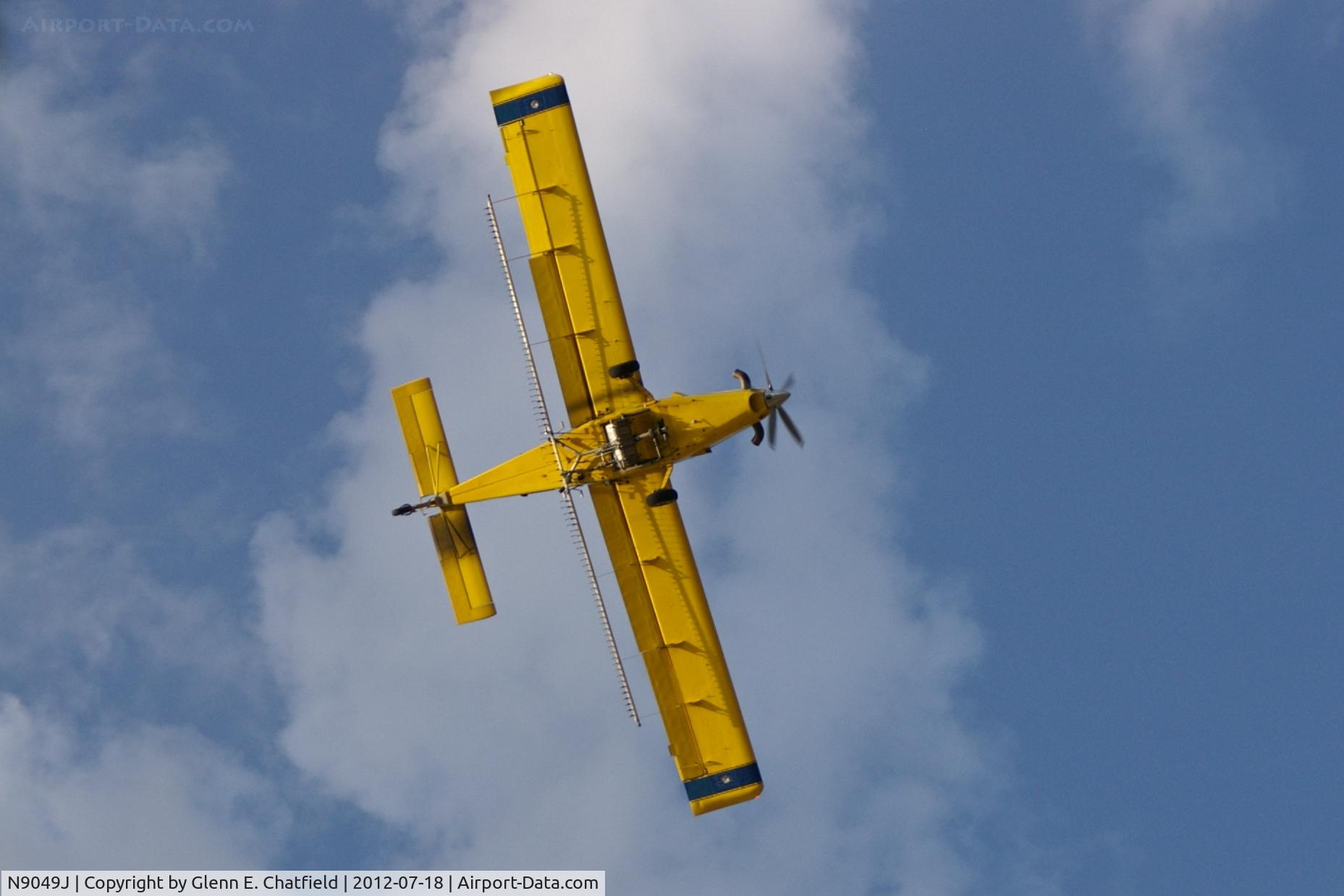 N9049J, 1999 Air Tractor Inc AT-602 C/N 602-0550, Over my house in North Liberty, IA