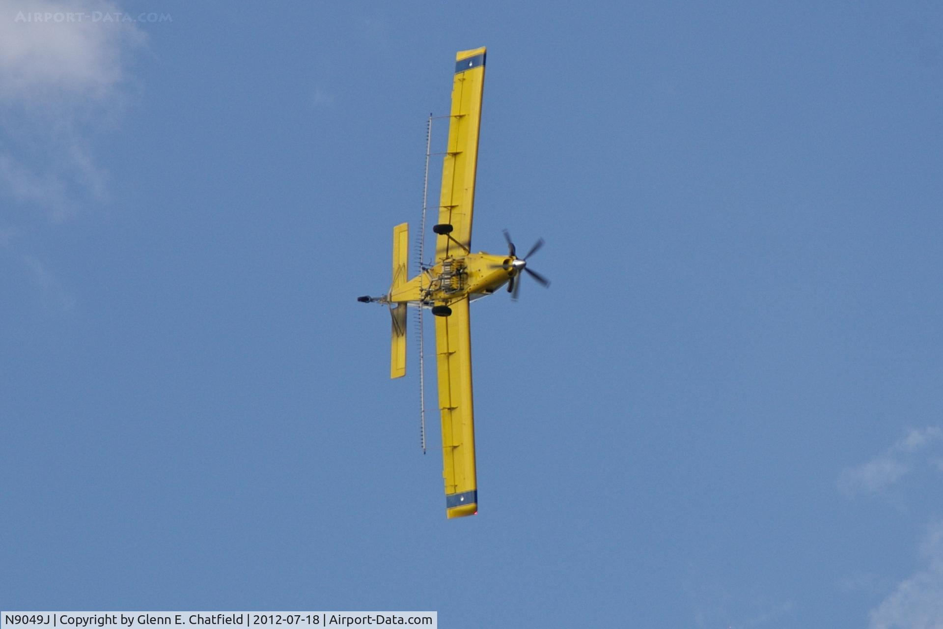 N9049J, 1999 Air Tractor Inc AT-602 C/N 602-0550, Over my house in North Liberty, IA
