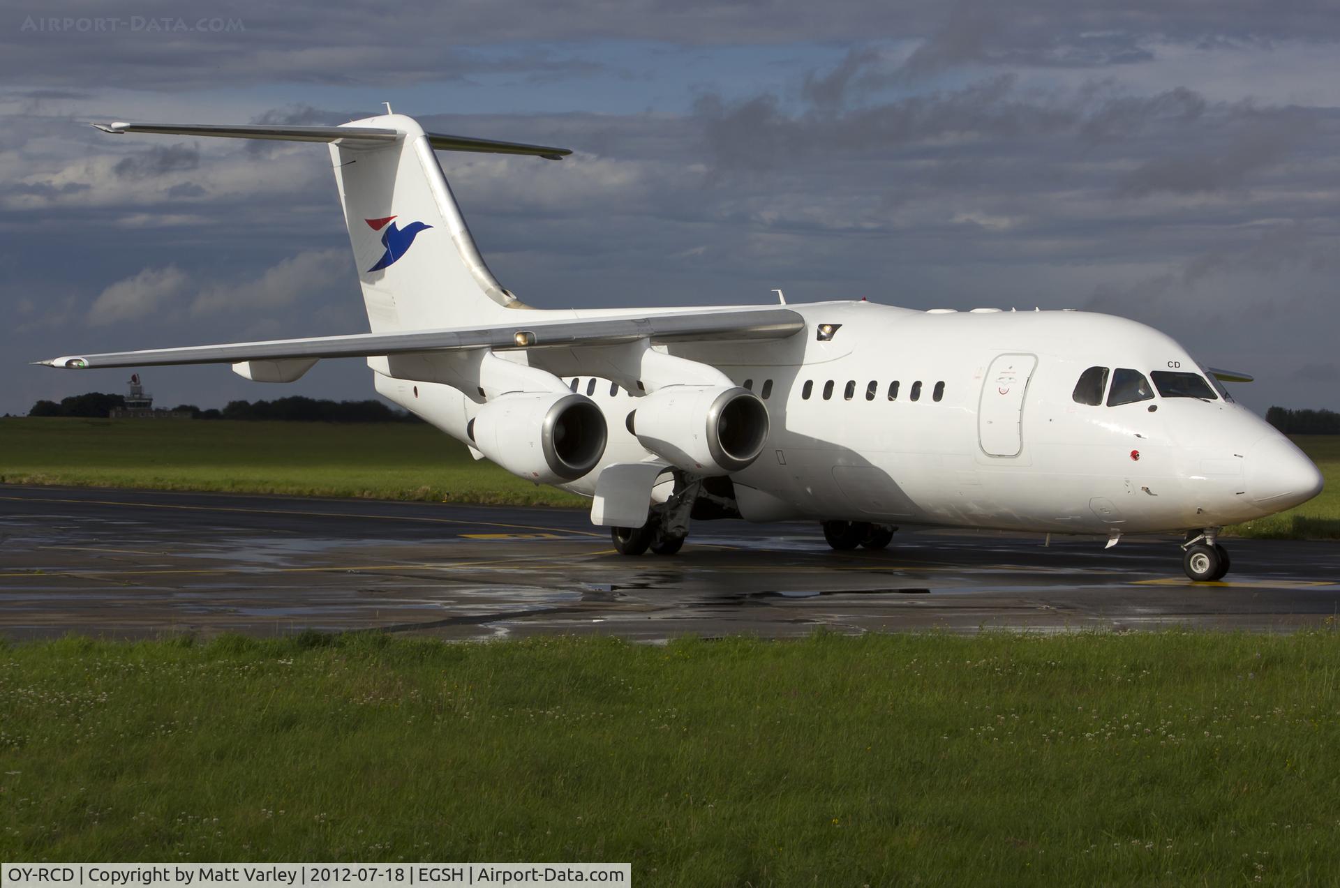 OY-RCD, 1993 British Aerospace Avro 146-RJ85 C/N E.2235, Arriving at EGSH.