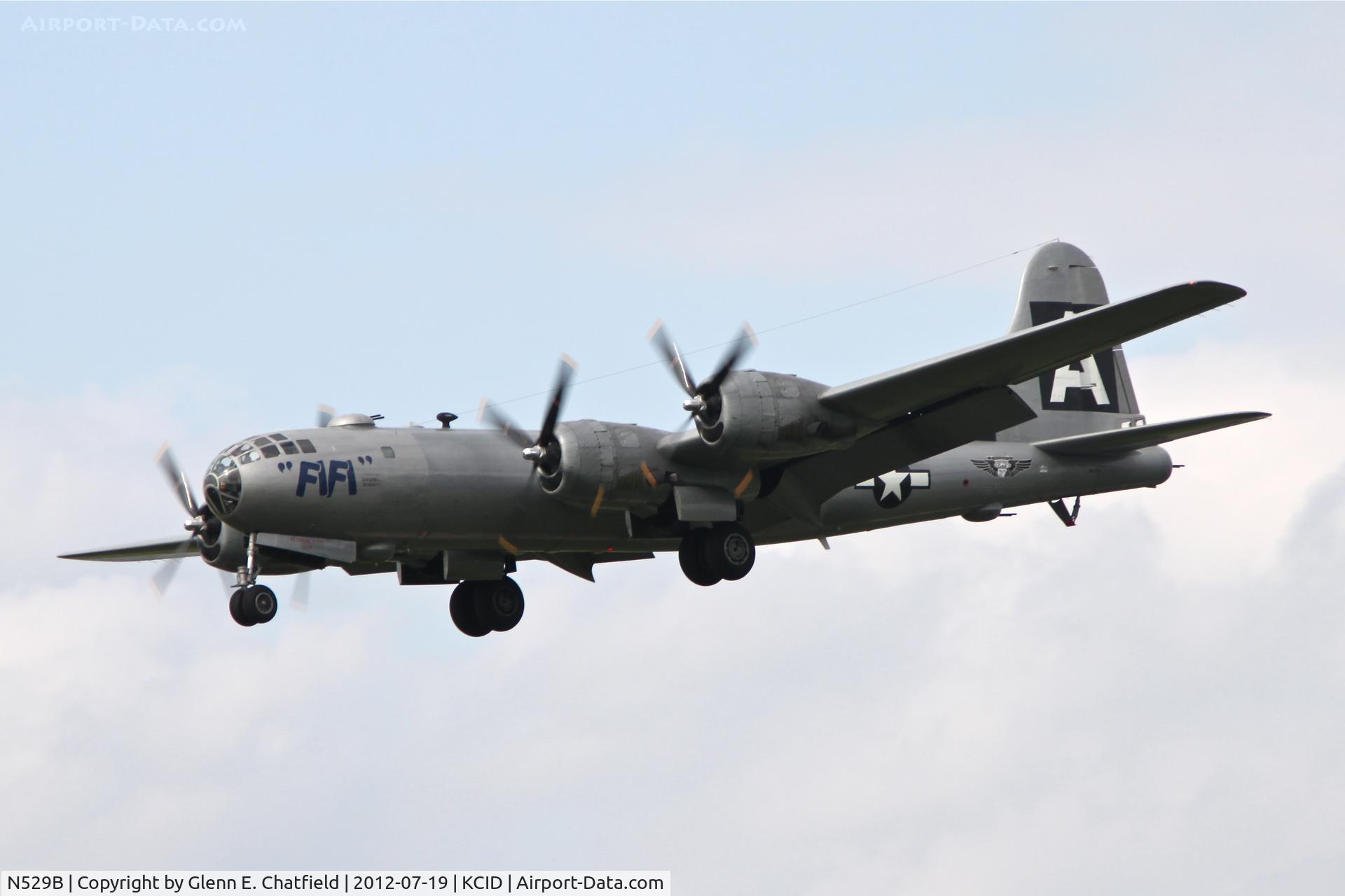 N529B, 1944 Boeing B-29A-60-BN Superfortress C/N 11547, Final approach runway 27