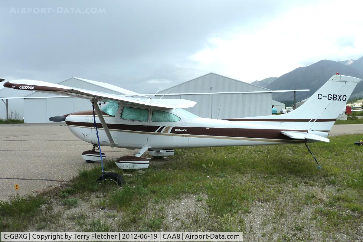 C-GBXG, 1979 Cessna 182Q Skylane C/N 18267068, 1979 Cessna 182Q, c/n: 18267068 at Invermere