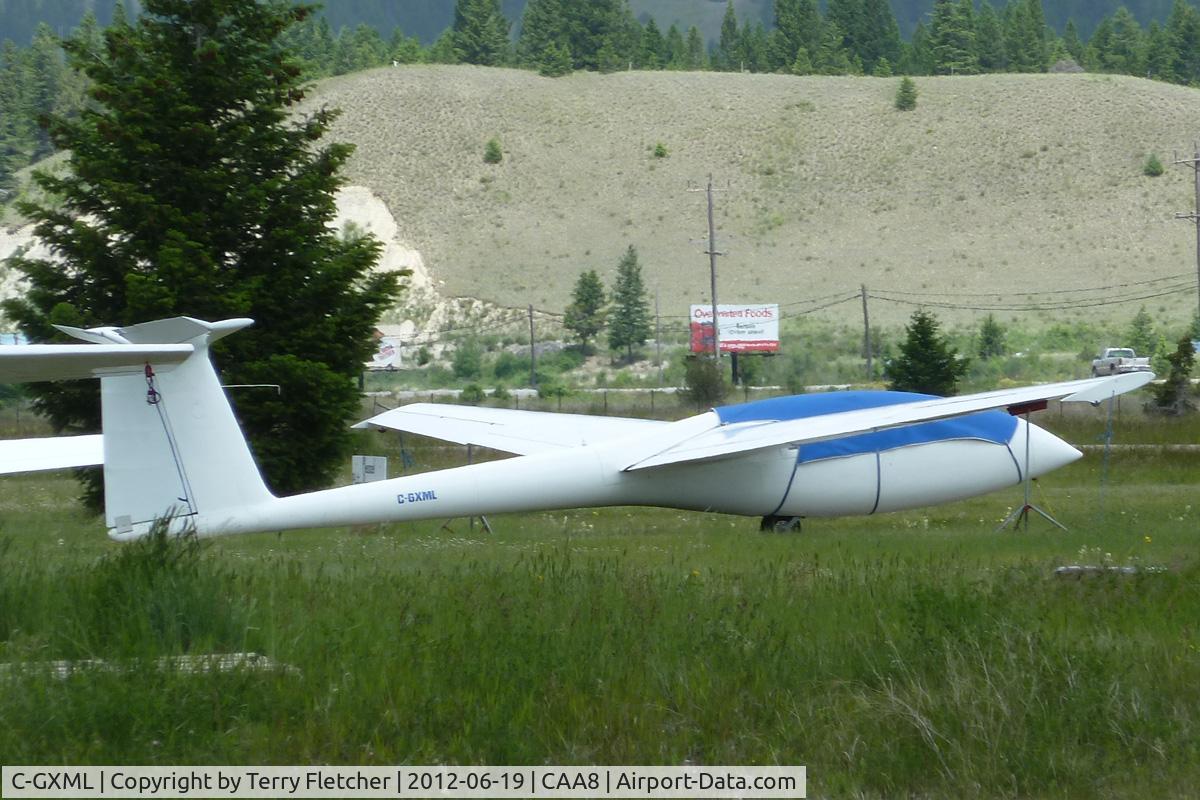 C-GXML, 1977 IAR IS-28B2 Lark C/N 77, 1977 Brasov IS-28B2, c/n: 77 at Invermere