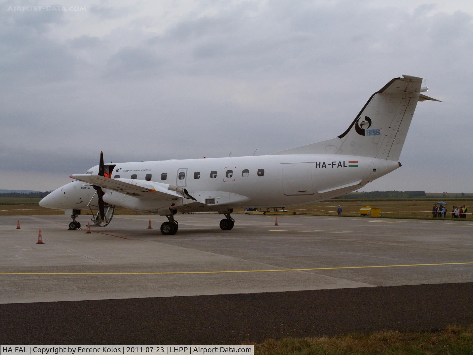 HA-FAL, 1990 Embraer EMB-120 Brasilia C/N 120176, Pogány