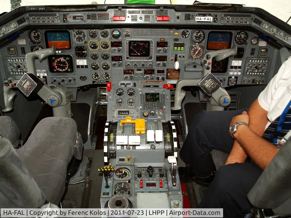 HA-FAL, 1990 Embraer EMB-120 Brasilia C/N 120176, Pogány