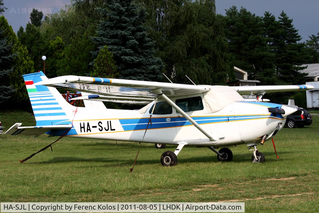 HA-SJL, 1975 Cessna 172M C/N 17265068, Dunakeszi