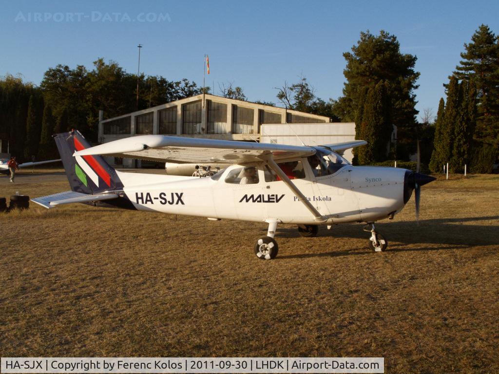 HA-SJX, 1978 Cessna 172N C/N 17270653, Dunakeszi