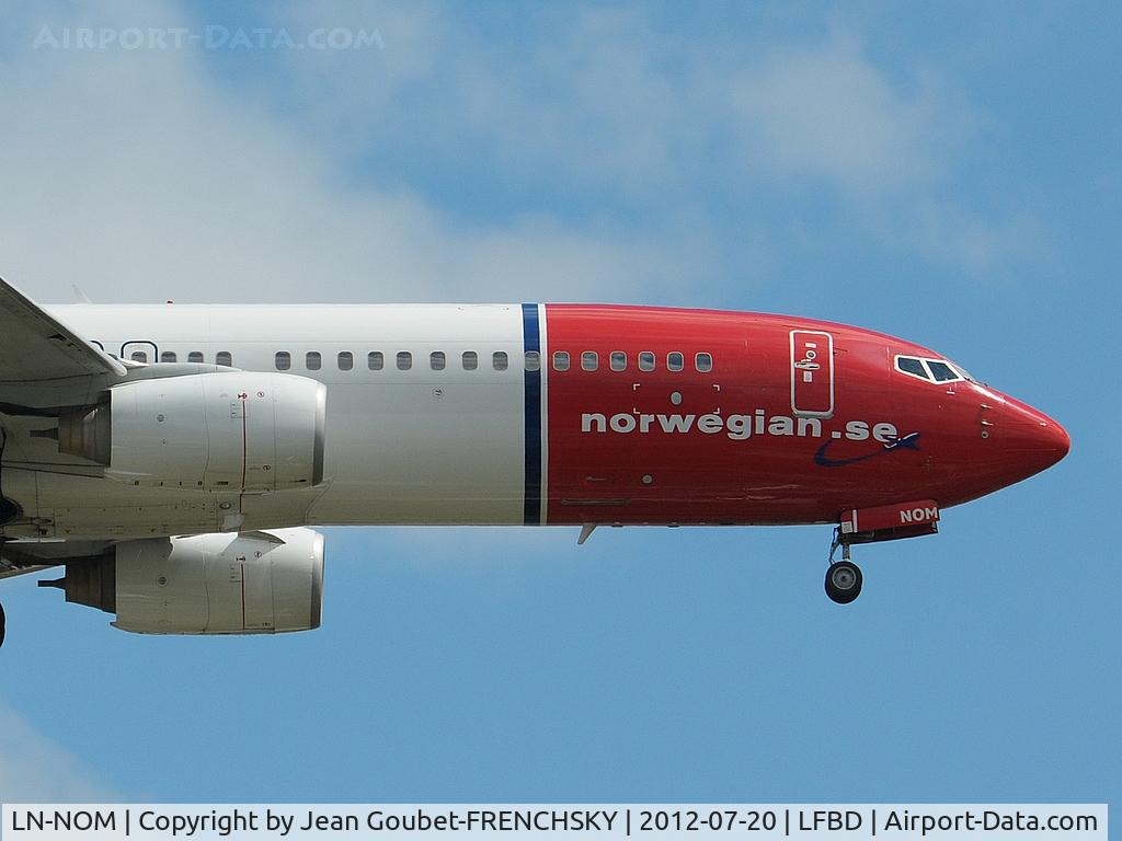 LN-NOM, 2001 Boeing 737-86N C/N 28642, from OSLO