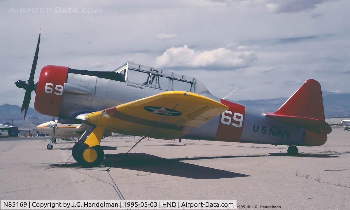 N85169, 1944 North American SNJ-5 Texan C/N 84981, at Henderson NV