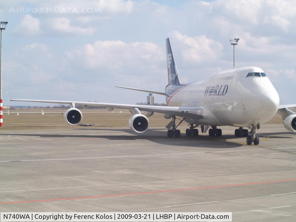 N740WA, 1993 Boeing 747-4H6 C/N 25700, Ferihegy