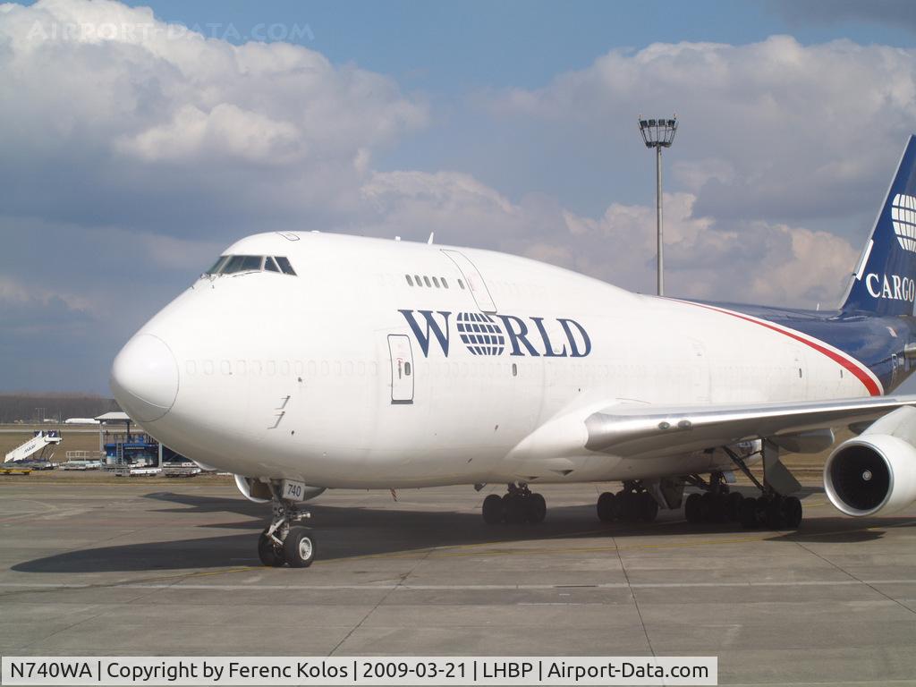 N740WA, 1993 Boeing 747-4H6 C/N 25700, Ferihegy