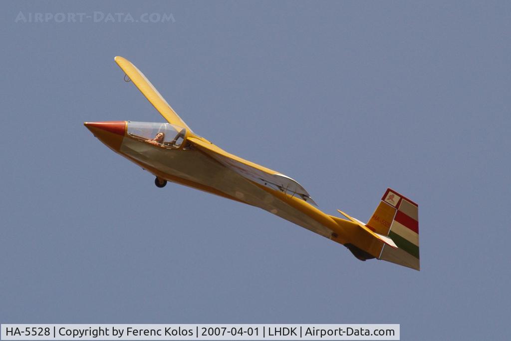 HA-5528, 1985 Rubik R-26SU Góbé 82 C/N AA800044, Dunakeszi