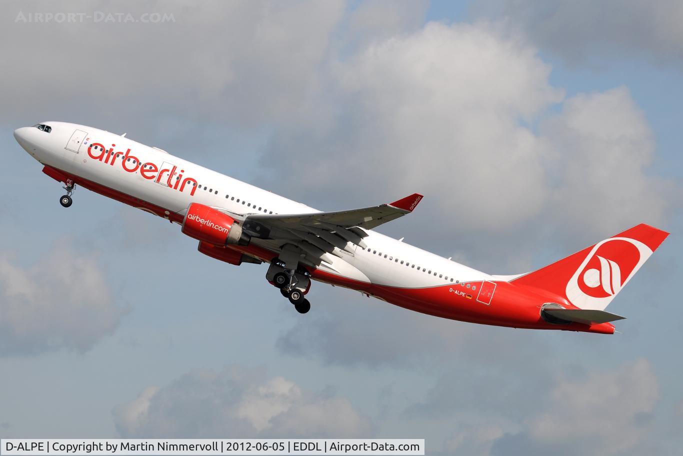 D-ALPE, 2002 Airbus A330-223 C/N 469, Air Berlin