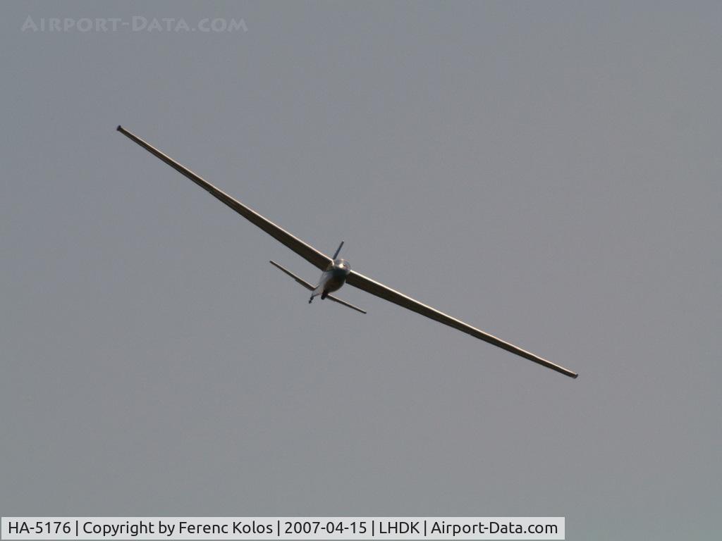 HA-5176, 1980 Let L-13 Blanik C/N 027360, Dunakeszi