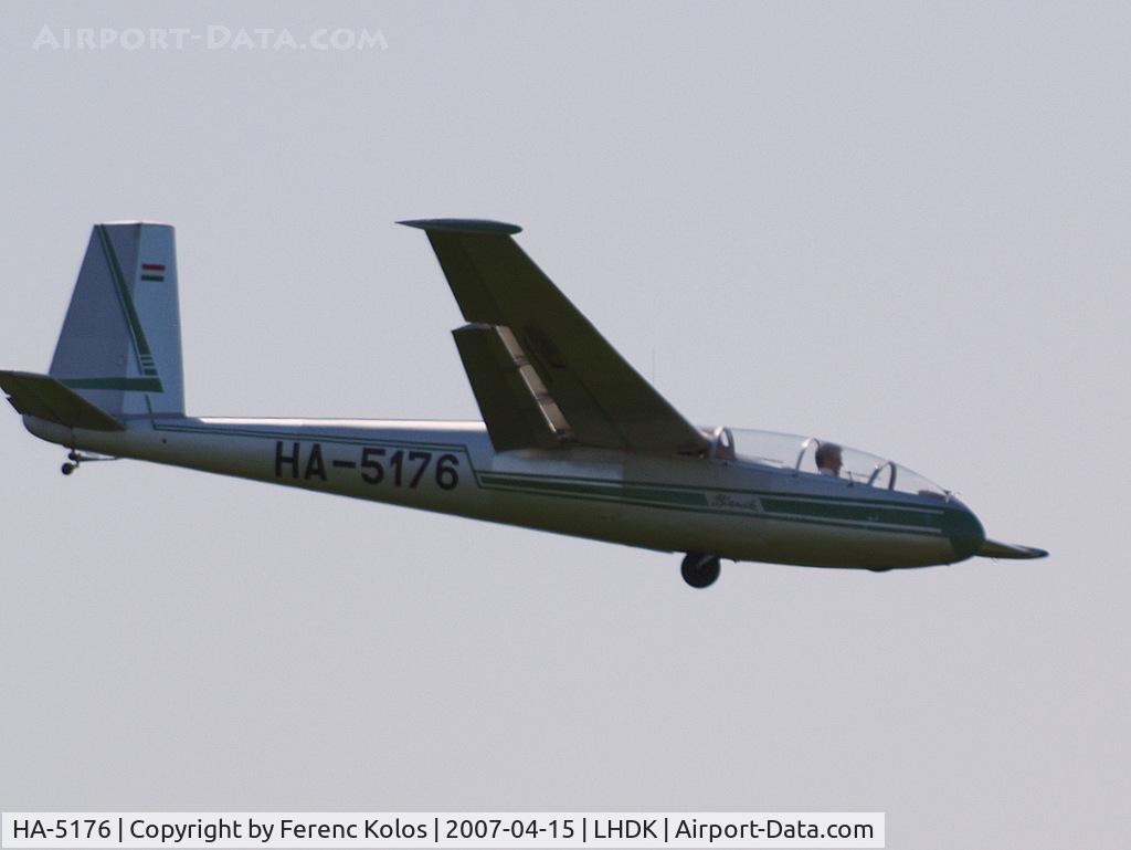 HA-5176, 1980 Let L-13 Blanik C/N 027360, Dunakeszi
