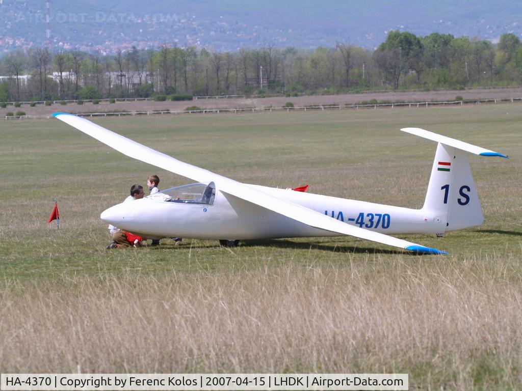 HA-4370, 1977 PZL-Bielsko SZD-30 Pirat C/N S-08.23, Dunakeszi