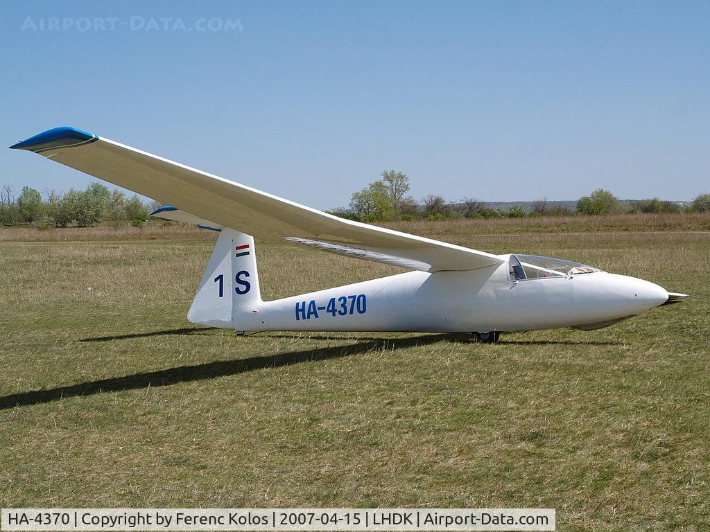 HA-4370, 1977 PZL-Bielsko SZD-30 Pirat C/N S-08.23, Dunakeszi