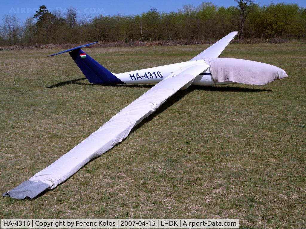 HA-4316, 1976 PZL-Bielsko SZD-36A Cobra 15 C/N W-774, Dunakeszi