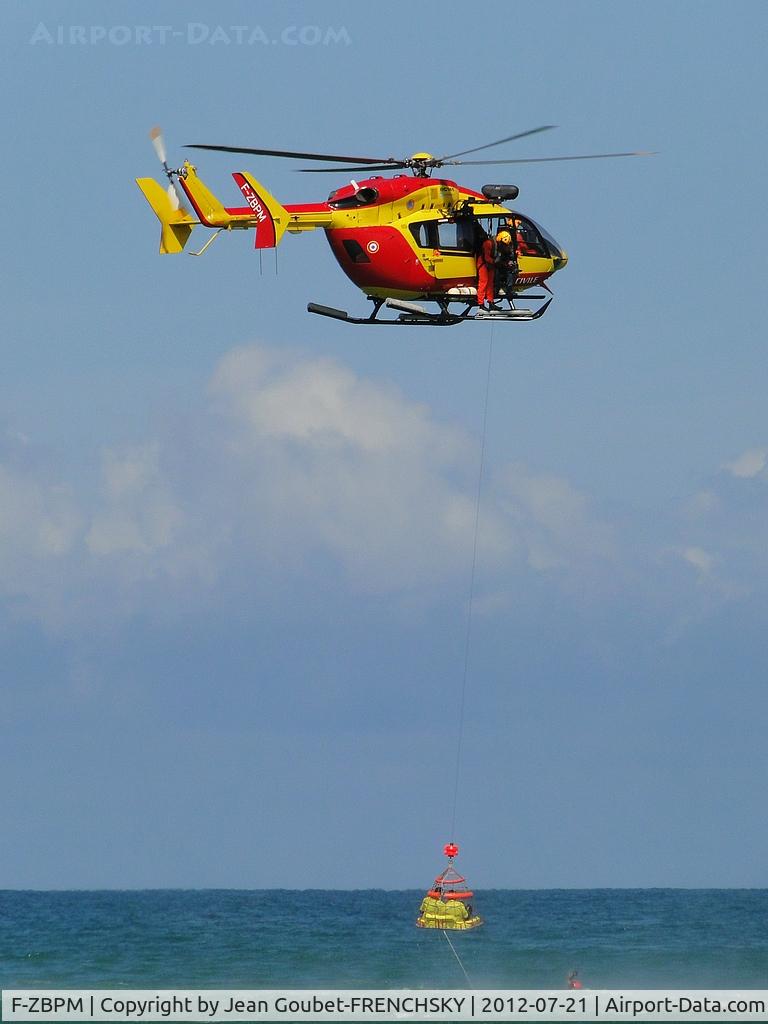 F-ZBPM, Eurocopter-Kawasaki EC-145 (BK-117C-2) C/N 9022, DRAGON 33 Grand Crohot beach, Cap Ferret