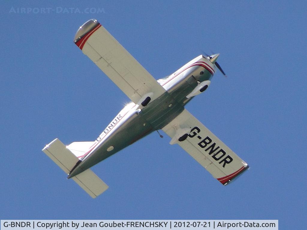 G-BNDR, 1987 Socata TB-10 Tobago C/N 740, Grand Crohot beach, Cap Ferret