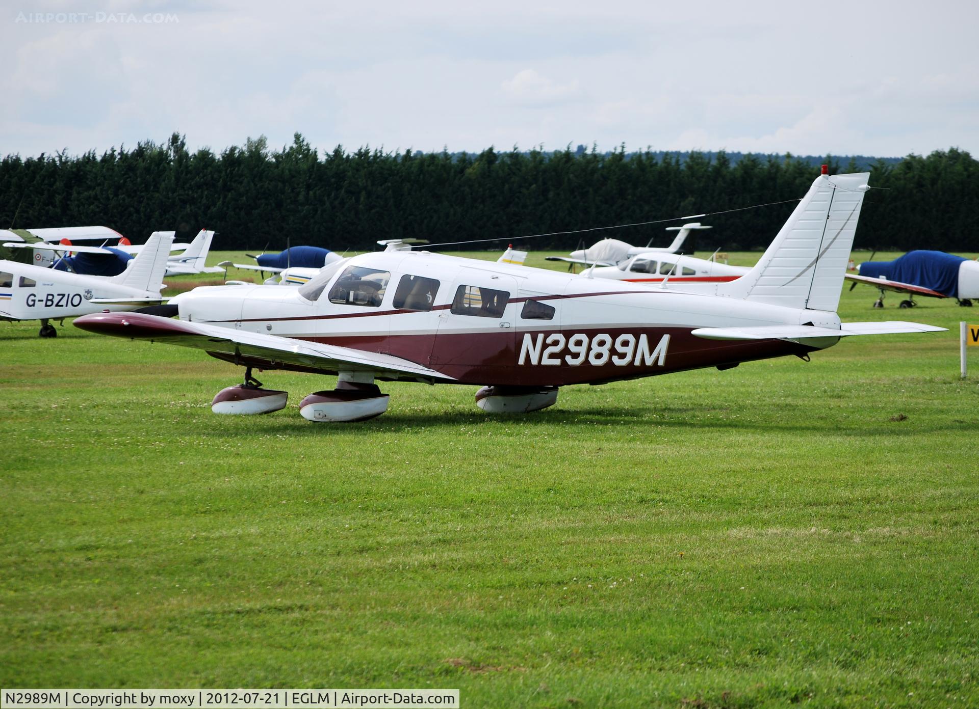 N2989M, 1977 Piper PA-32-300 Cherokee Six Cherokee Six C/N 32-7840062, Piper PA-32-300 at White Waltham