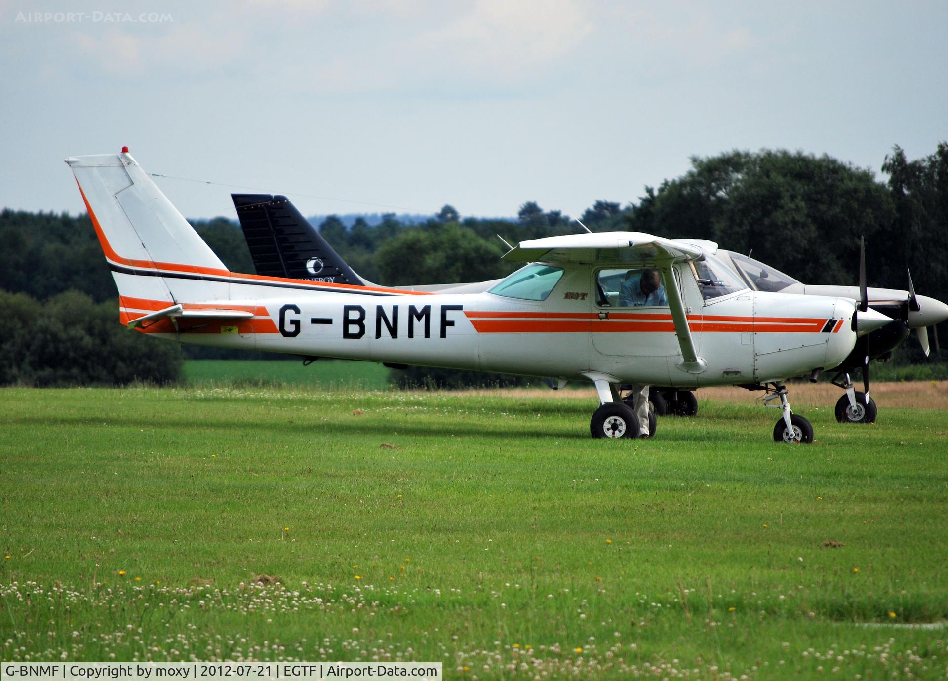 G-BNMF, 1982 Cessna 152 C/N 152-85563, Cessna 152 at Fairoaks. Ex N93858