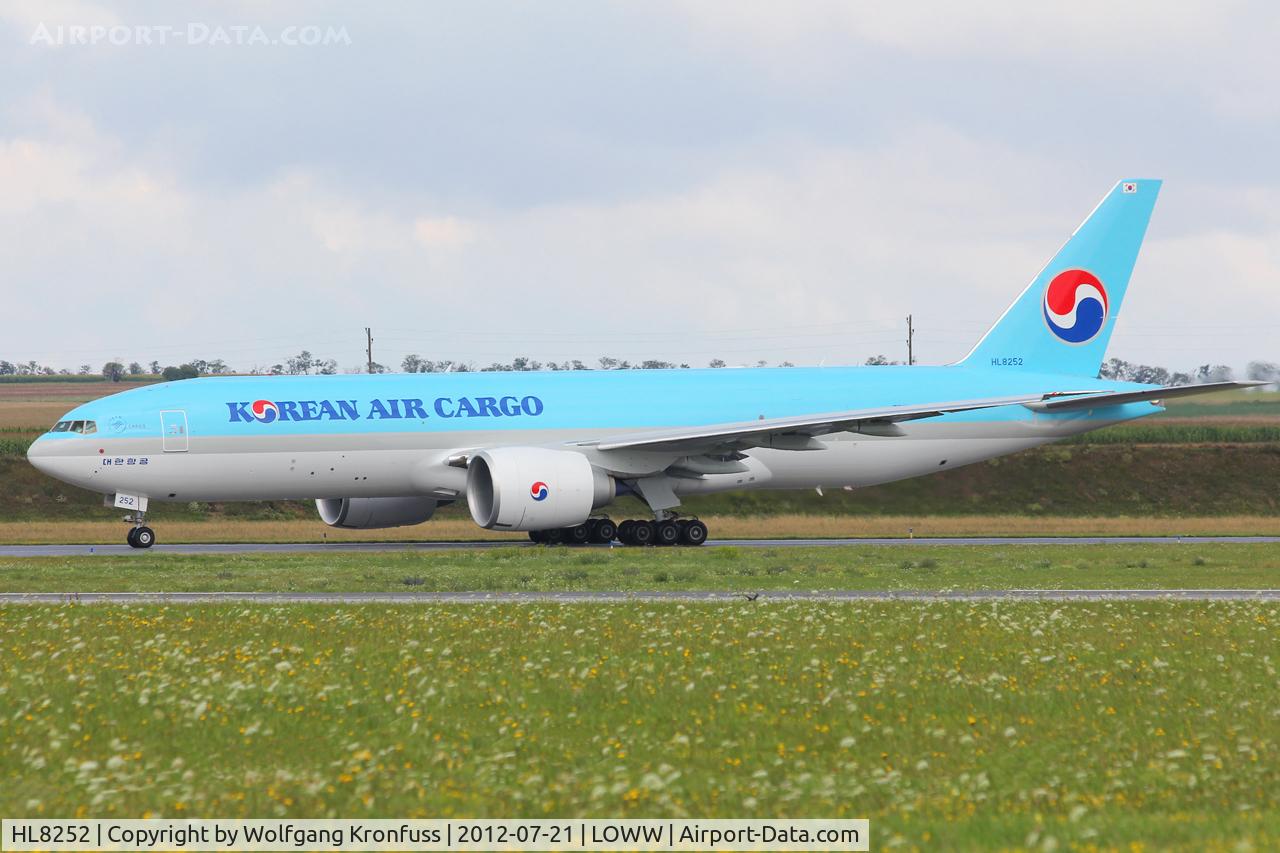HL8252, 2012 Boeing 777-FB5 C/N 37638, Korean Air Cargo