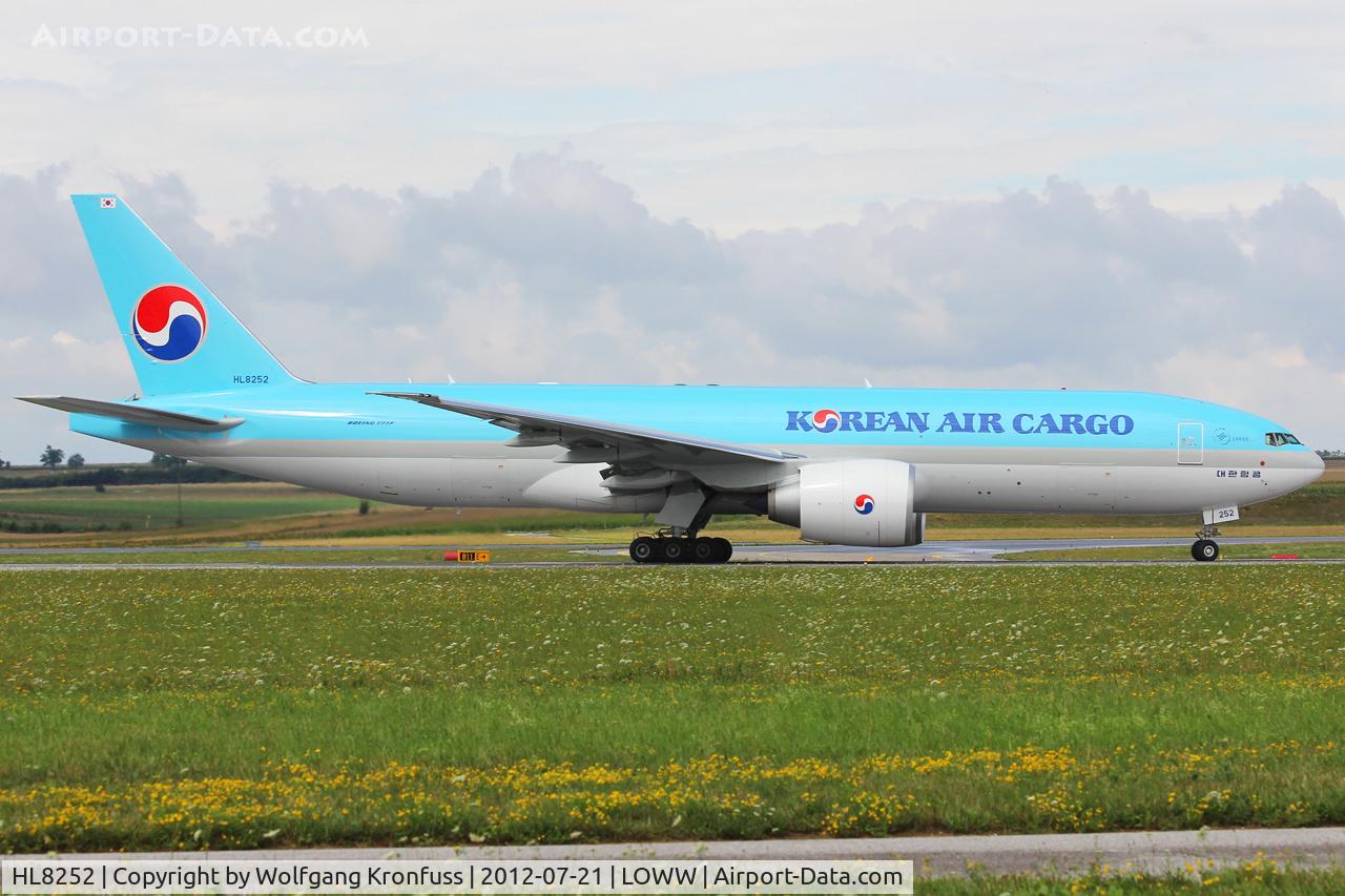 HL8252, 2012 Boeing 777-FB5 C/N 37638, Korean Air Cargo