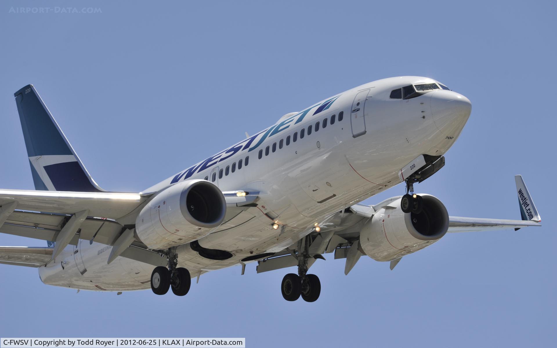 C-FWSV, 2003 Boeing 737-7CT C/N 32760, Arriving at LAX on 24R