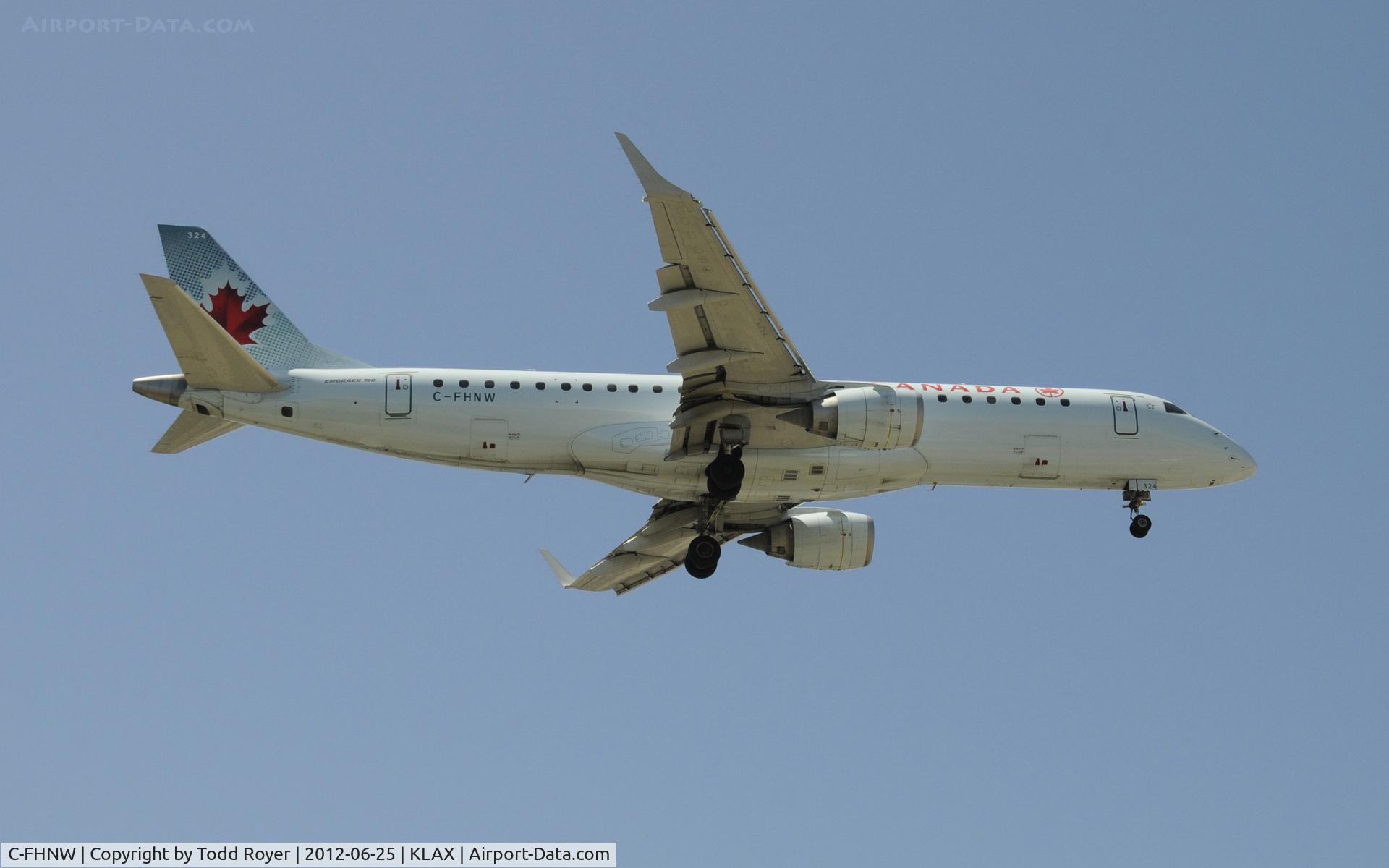 C-FHNW, 2007 Embraer 190AR (ERJ-190-100IGW) C/N 19000077, Arriving at LAX on 24R
